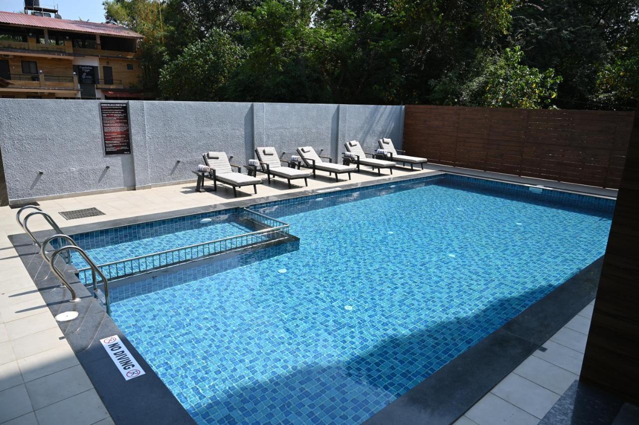 Resort The Lohias, Goa Candolim Kültér fotó