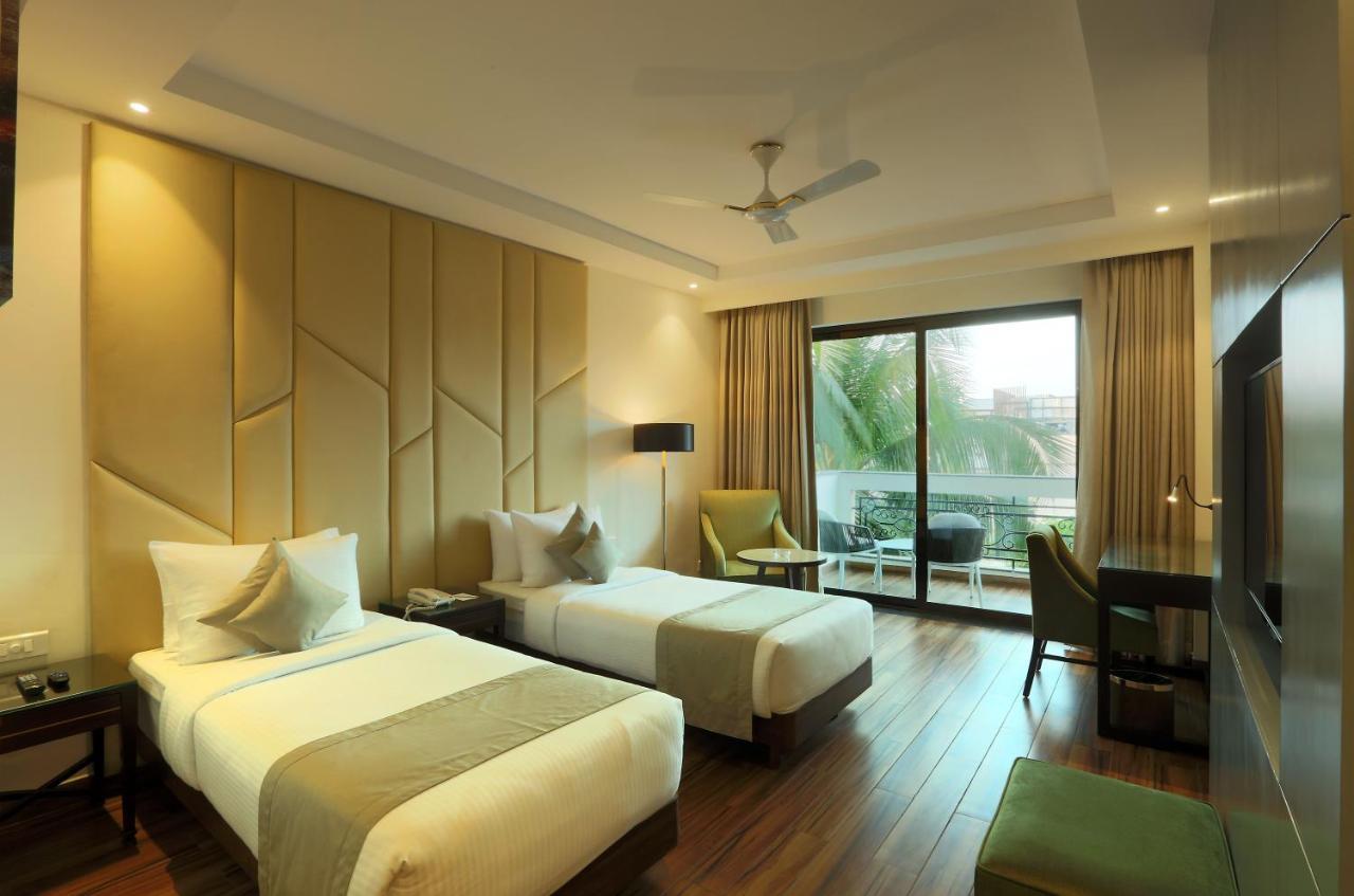 Resort The Lohias, Goa Candolim Kültér fotó